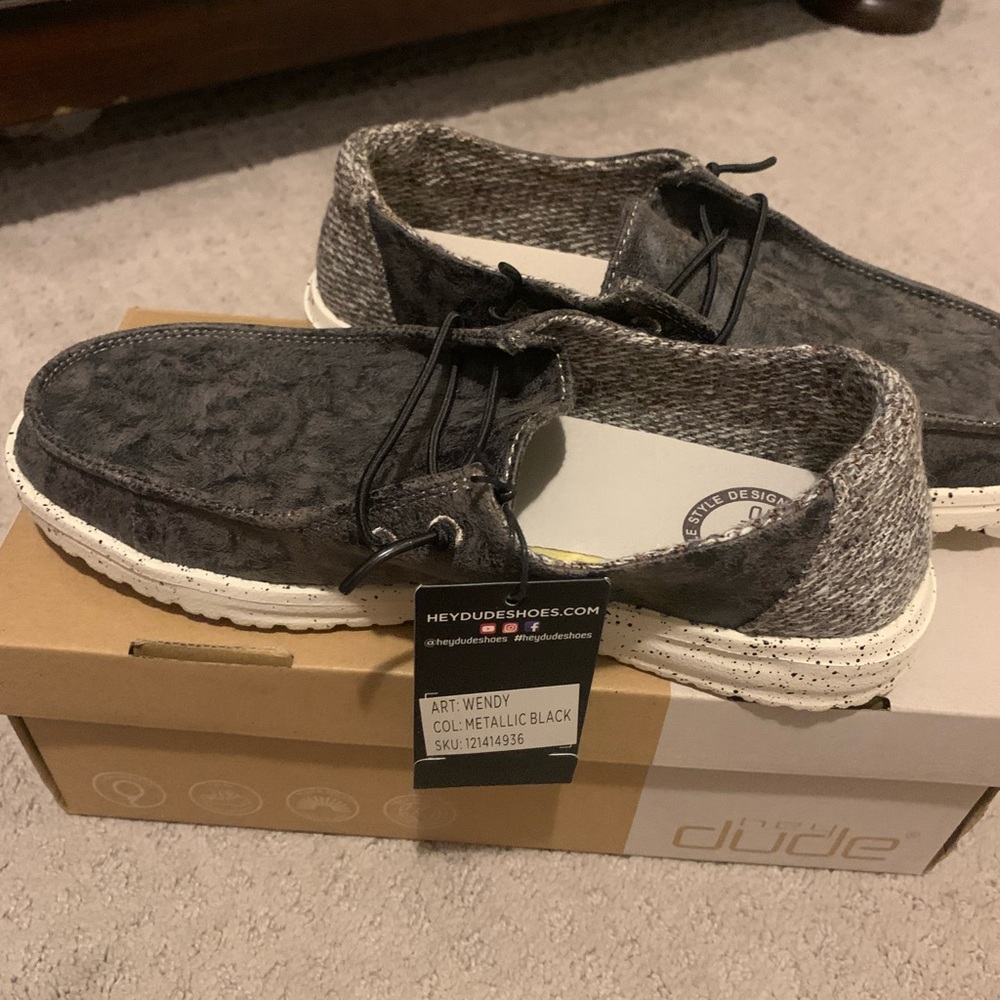 Hey Dudes - Wendy - Metallic Black NEVER WORN. Size 7